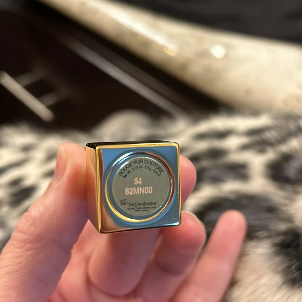 YSL lipstick - Picture 6 of 10